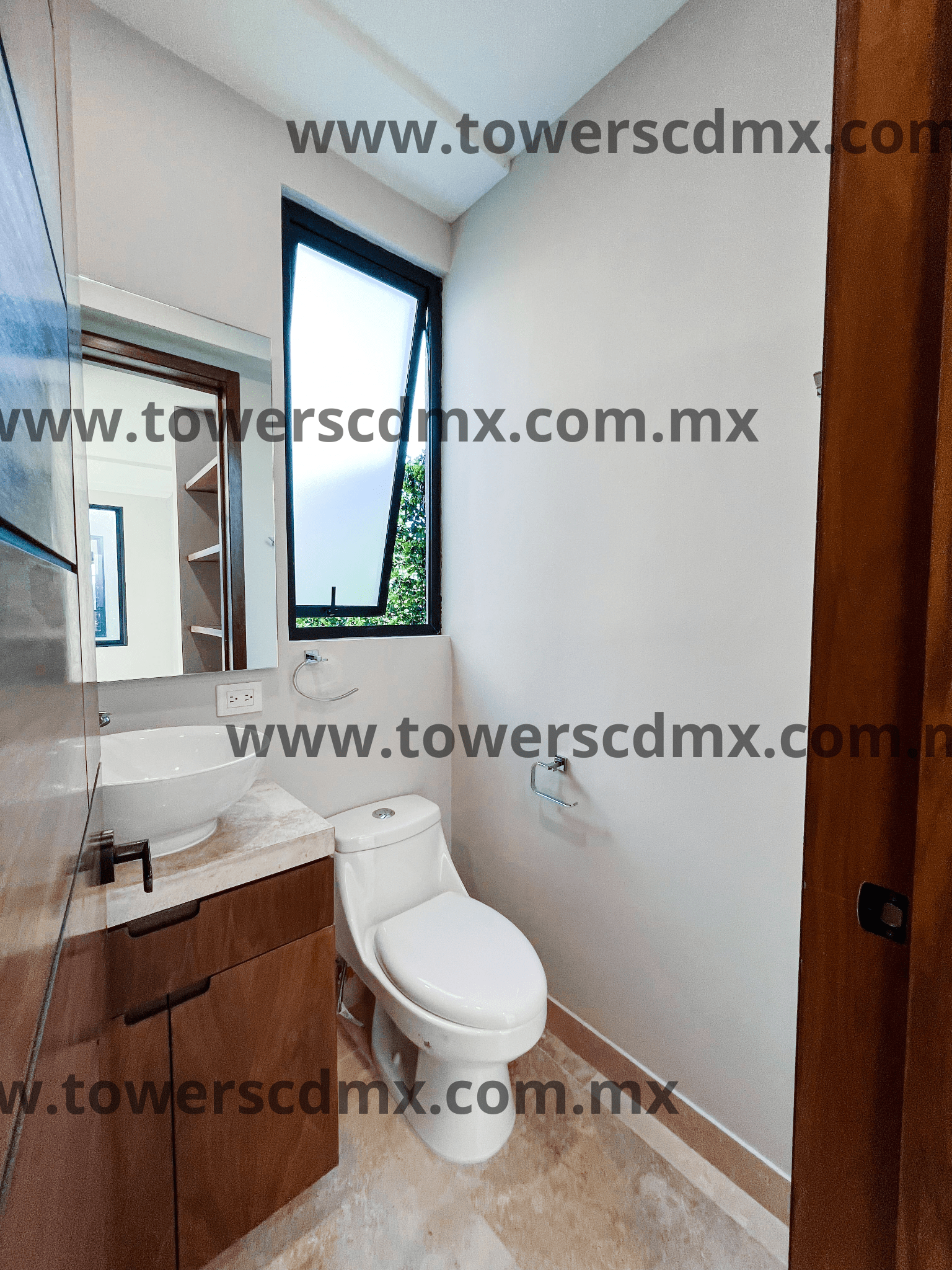 Medio Baño